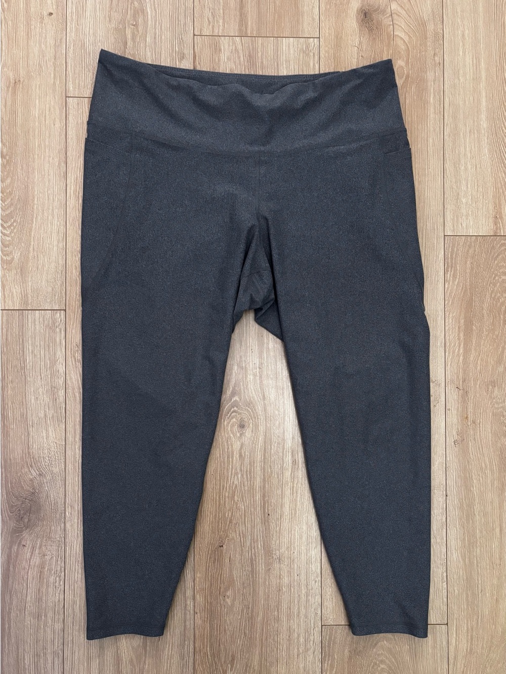 Old Navy Grey Woman’s Active Leggings